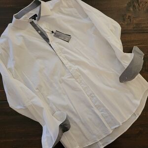 NEW NWT Galaxy By Harvic White Shirt with Black Trim-L